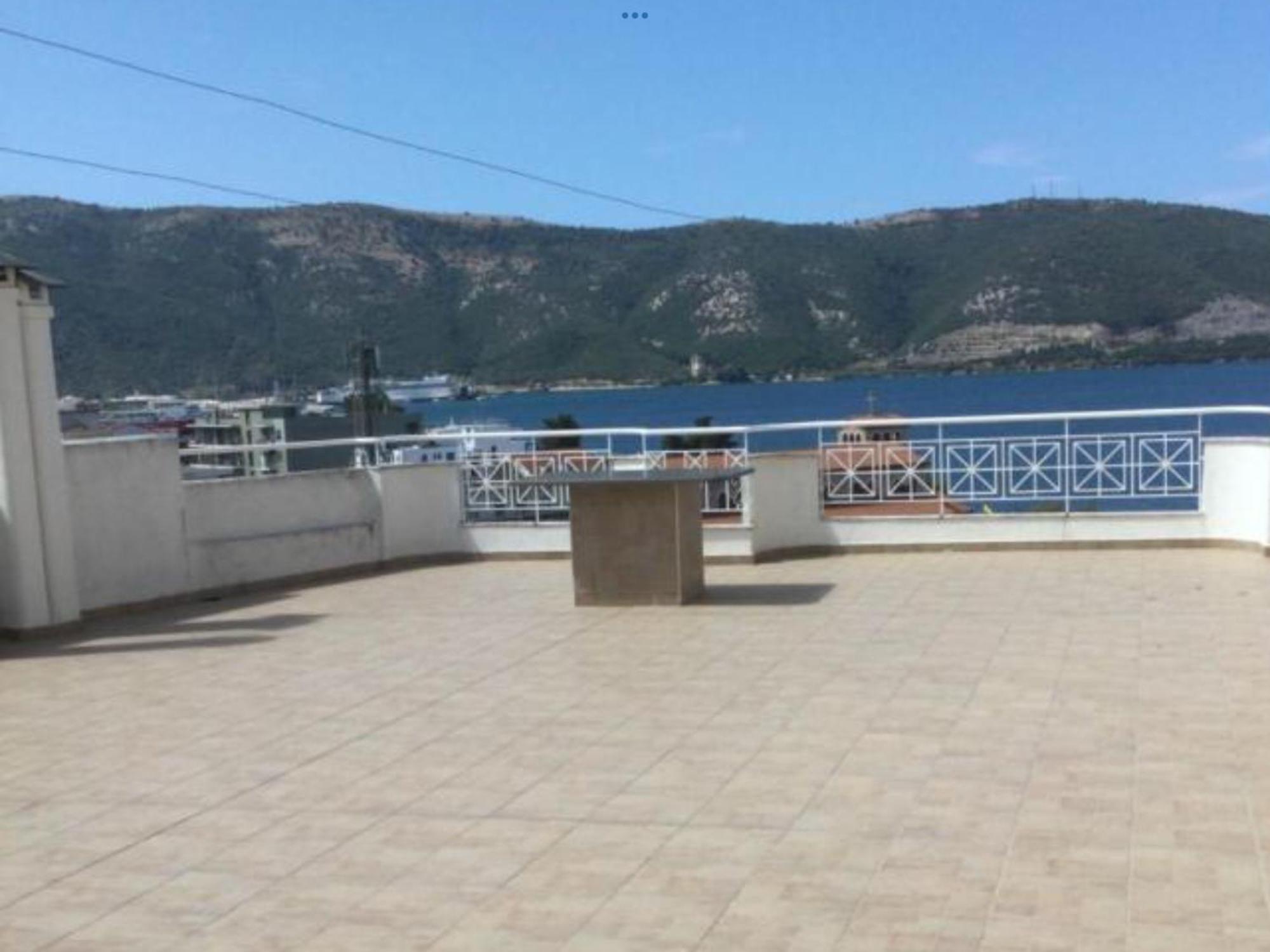 Maria'S Rooms Chantzara Spyropoulos Flats To Let-City Center Igoumenitsa Exterior photo